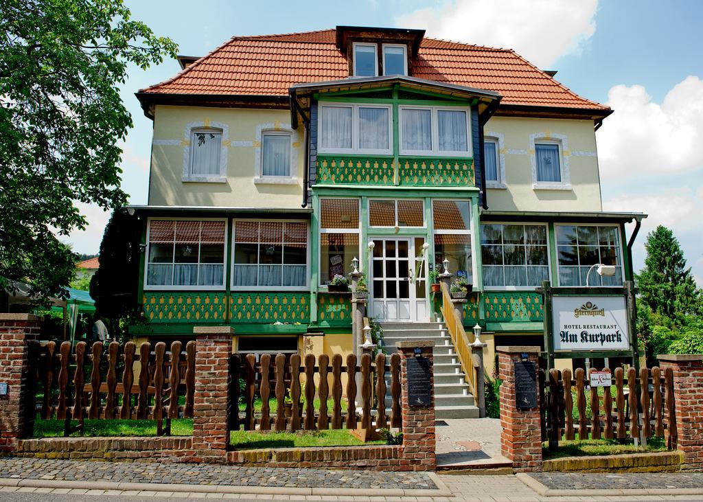 Hotel Am Kurpark Bad Suderode Buitenkant foto